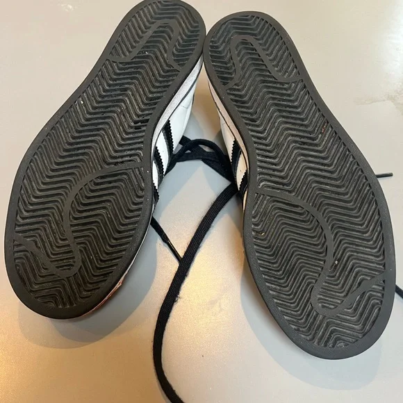 Adidas Kids White, Black, and Orange Sneakers - Picture 3 of 6